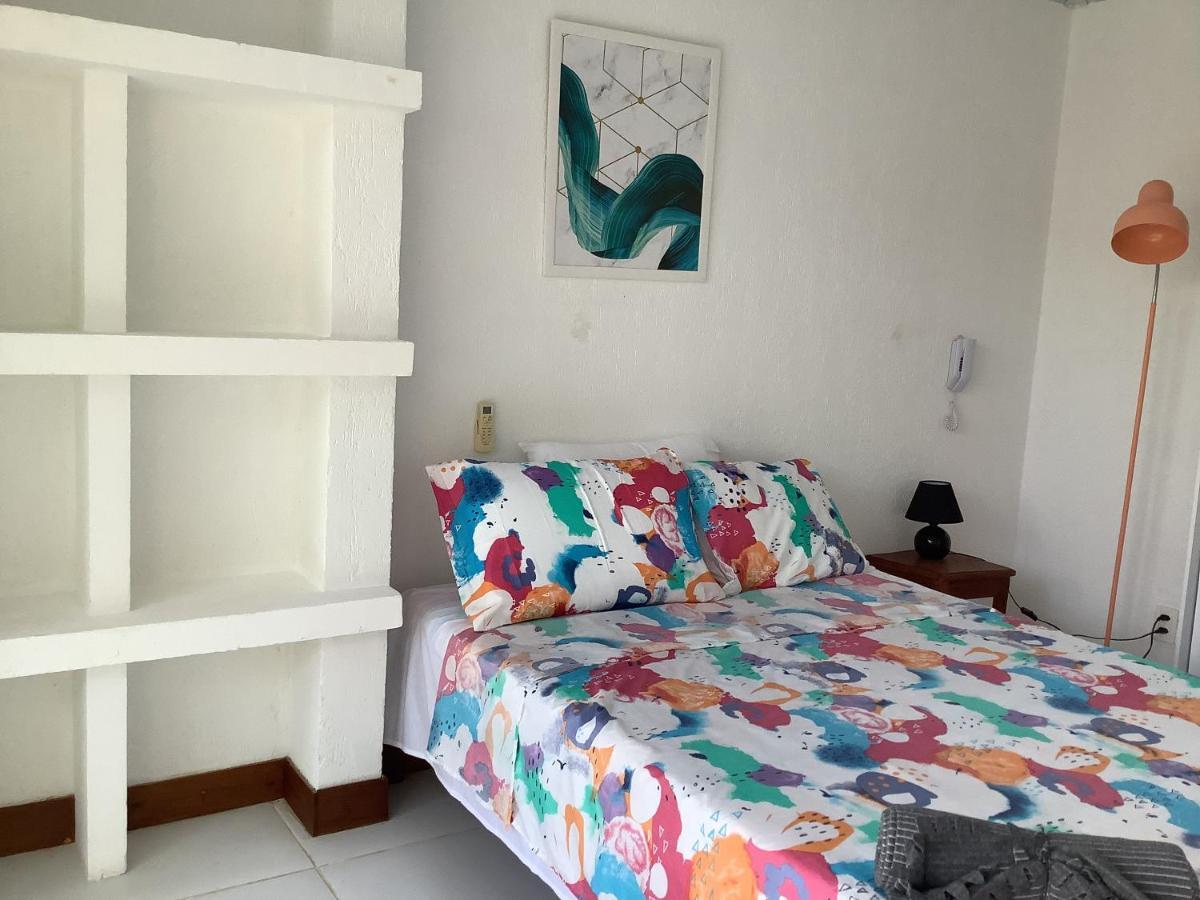 סלבאדור Pousada Villa Encantada Lgbtqiaplus מראה חיצוני תמונה